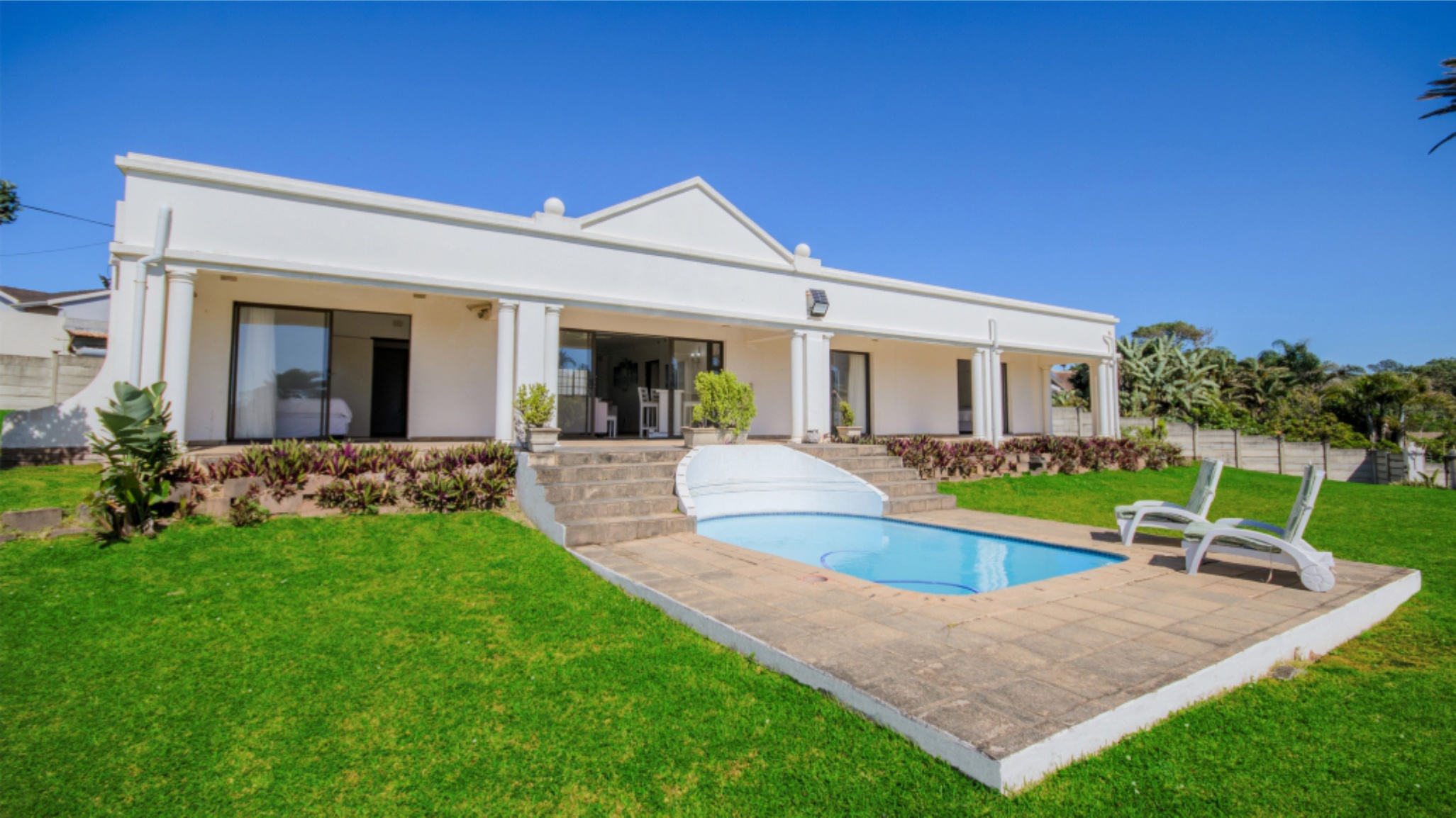Summer Forever pool